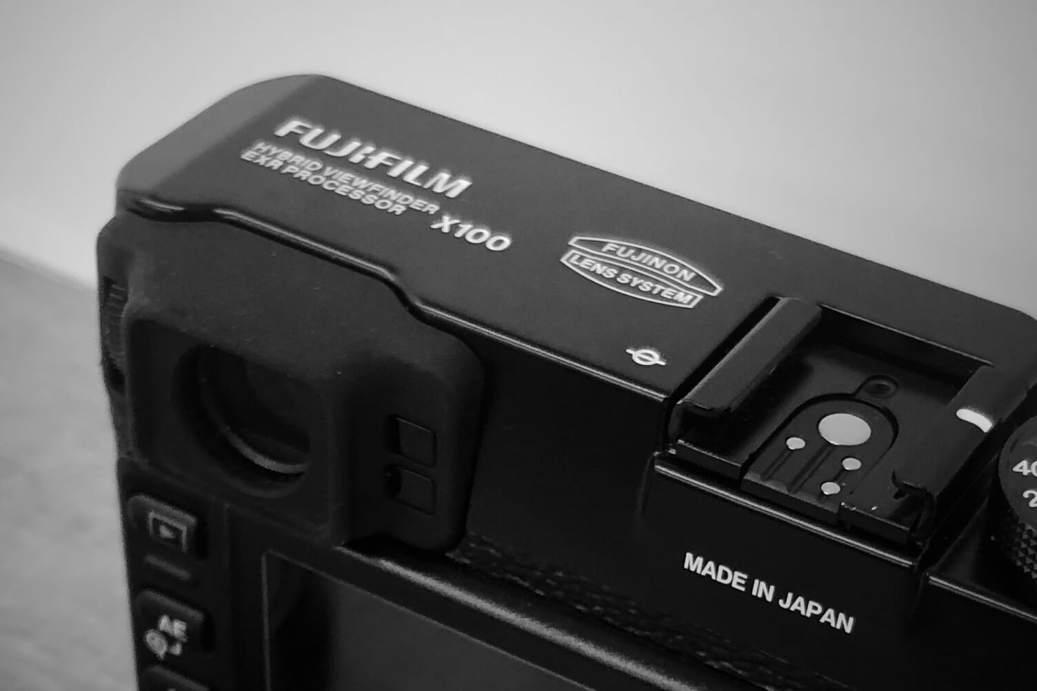 FUJIFILM デジタルカメラX100S ブラックリミテッドエディション F FX-X100S B LTD
