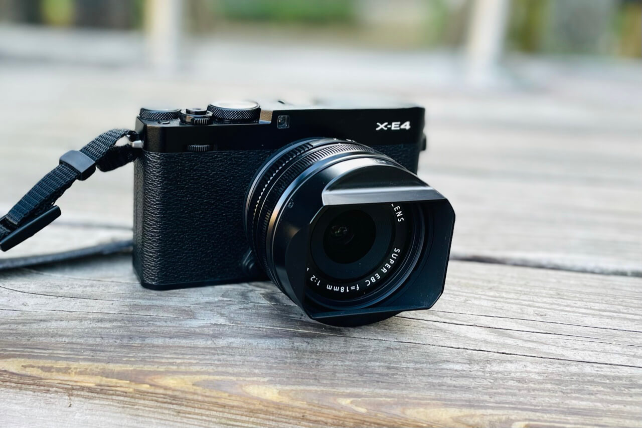 FUJIFILM XF 18mm f2 RとX-E4で、軽量コンパクトなスナップシューターをつくる。｜記憶カメラ