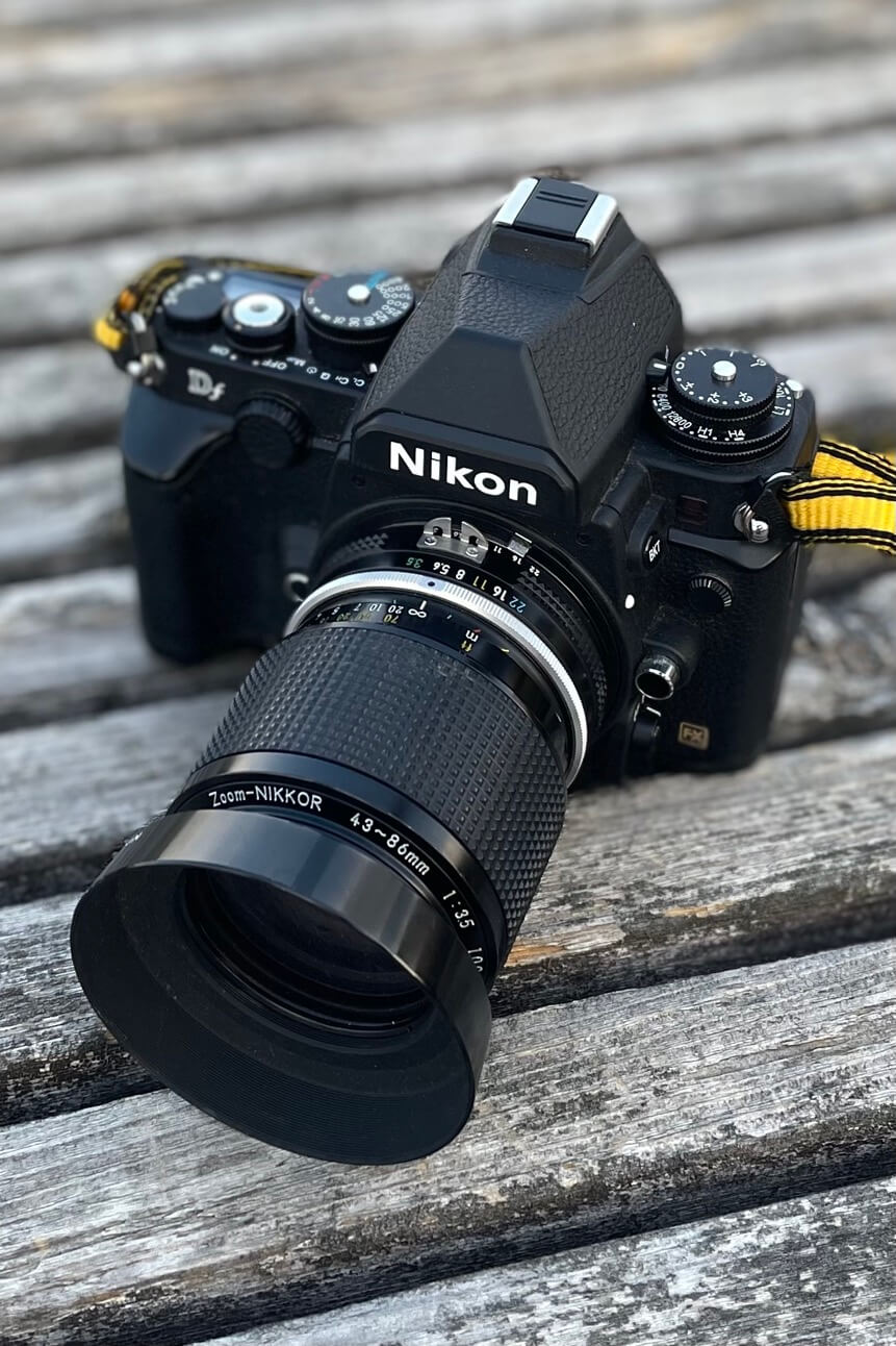やっとヴィンテージ感が追いついてきた、Nikon Dfという名機。｜記憶カメラ