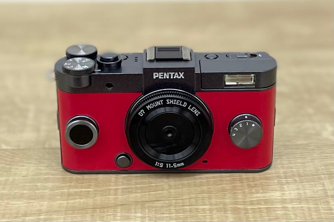PENTAX Q-S1を夏に向けて充電中。｜記憶カメラ