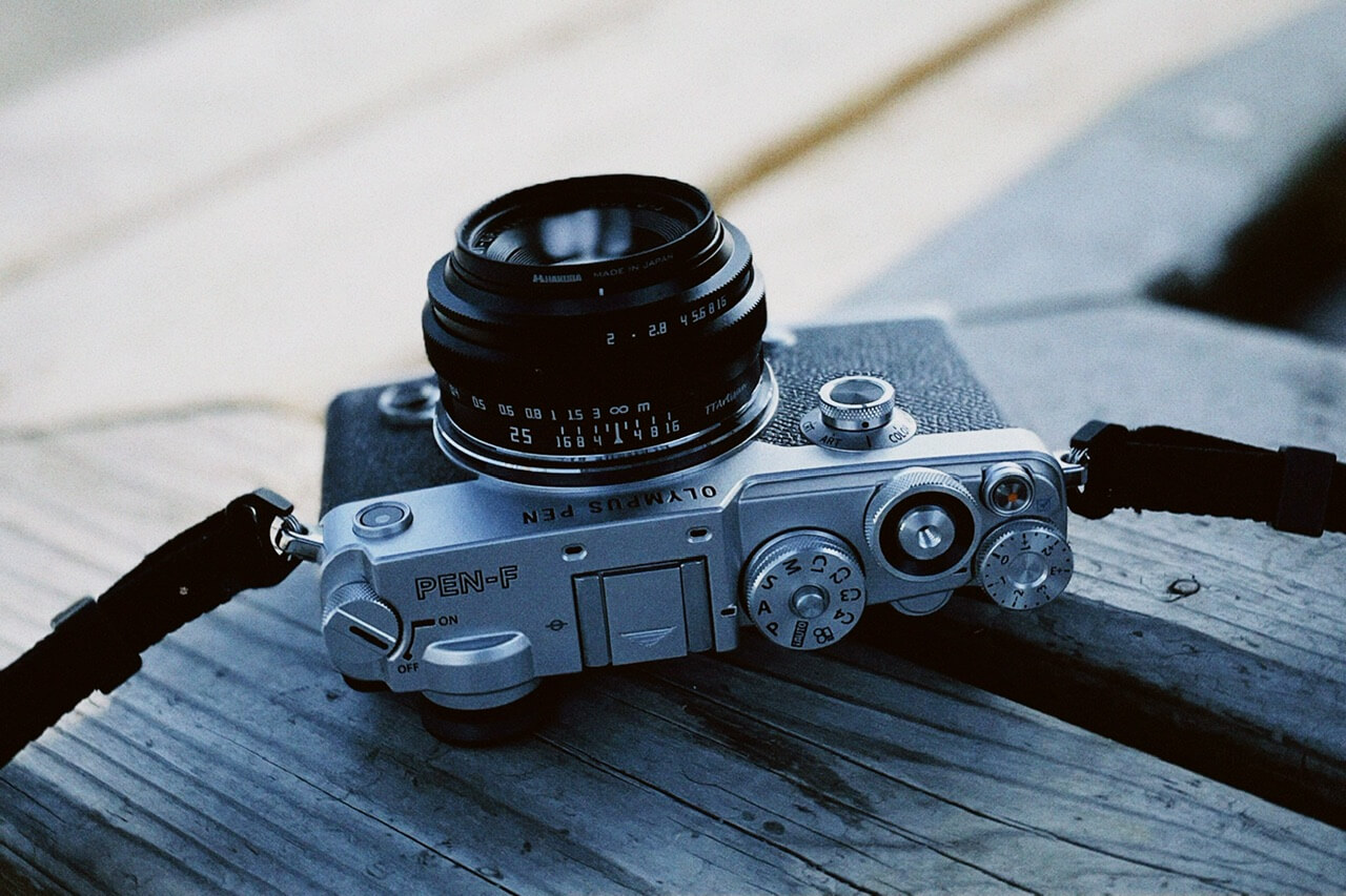 マイクロフォーサーズは、いまこそコンパクトなレトロスタイル機を出す