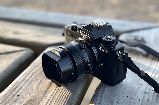 これは軽い衝撃だった。XマウントレンズをZマウント機で使える電子変換